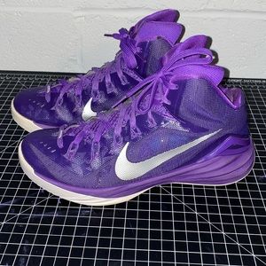 nike hyperdunk purple